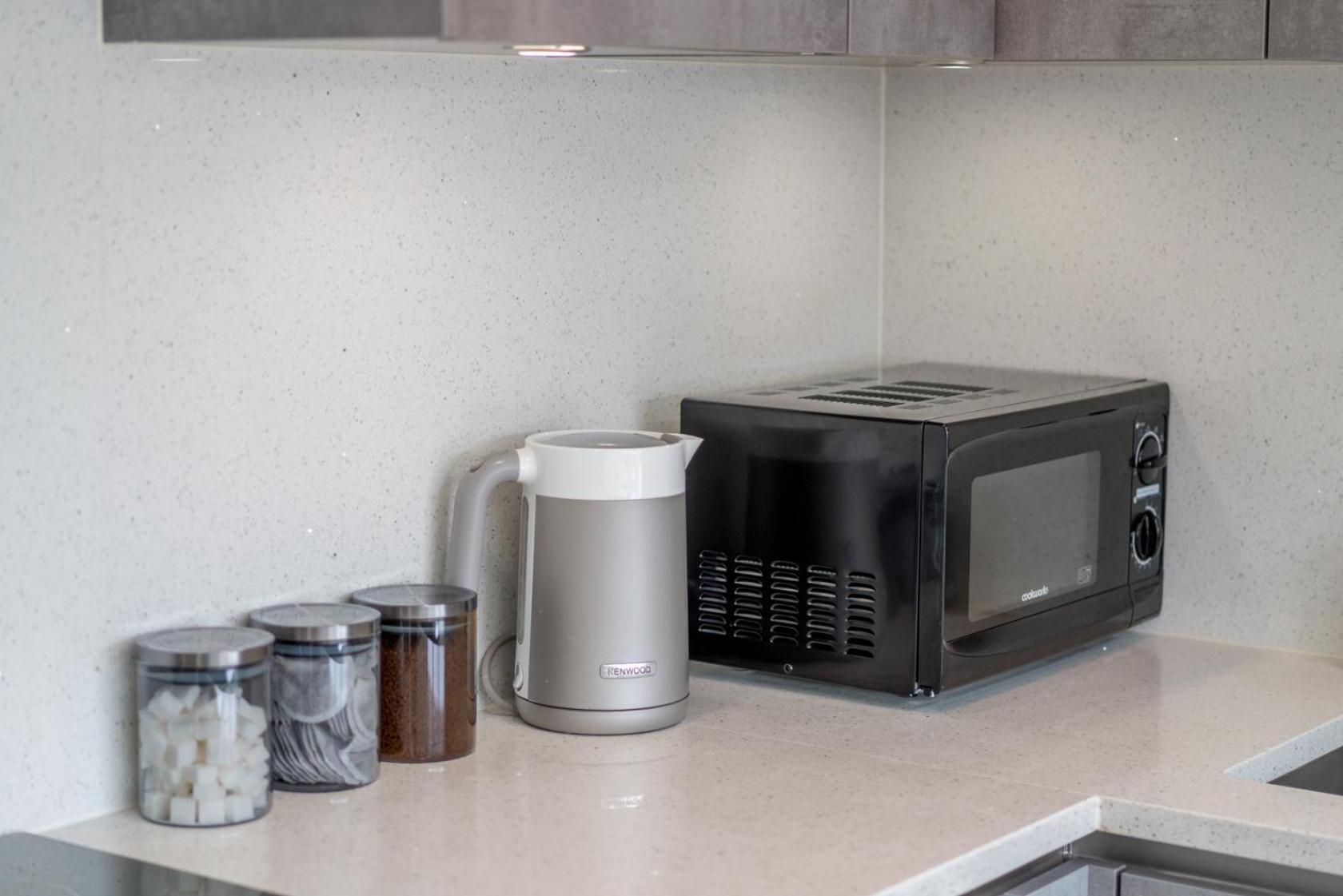 Urban Escape - Spacious 3-bedroom Close To Canary Wharf Casa vacanze