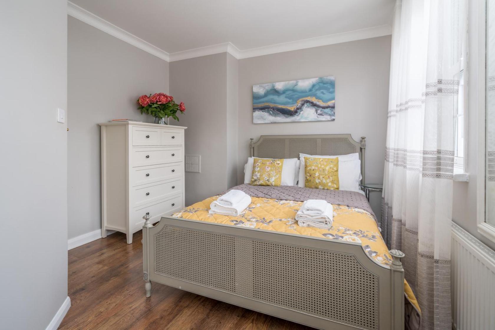Urban Escape - Spacious 3-bedroom Close To Canary Wharf Casa vacanze Londra