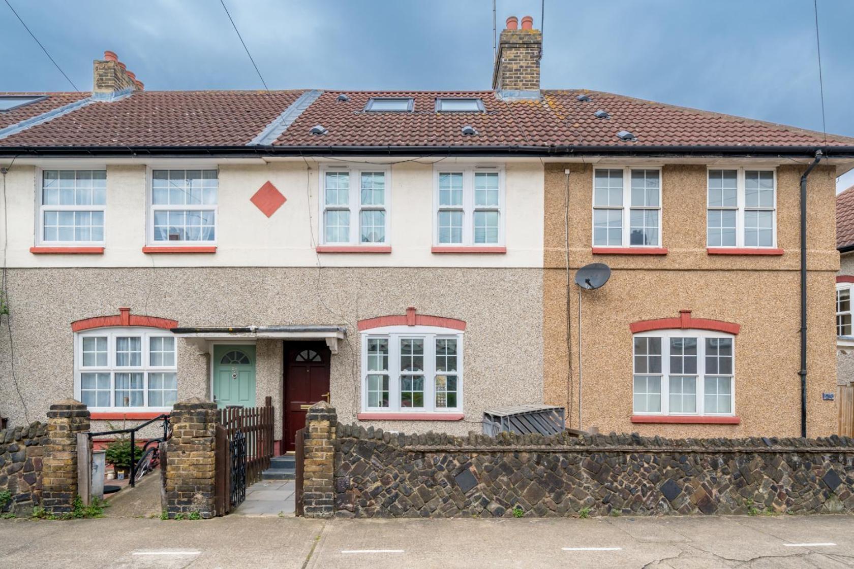 Case de vacanță Urban Escape - Spacious 3-Bedroom Home Close To Canary Wharf